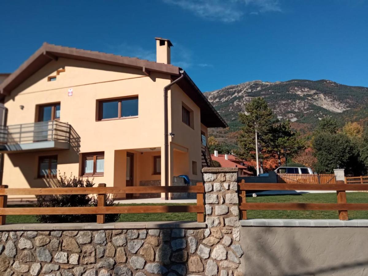 Allotjament Cal Bru Sant Llorenç de Morunys Bagian luar foto